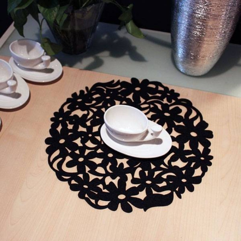 Felt Round Lace Flower Placemat Dinner Table Mat Heat Insulation Pad Multifunction Kitchen Tools