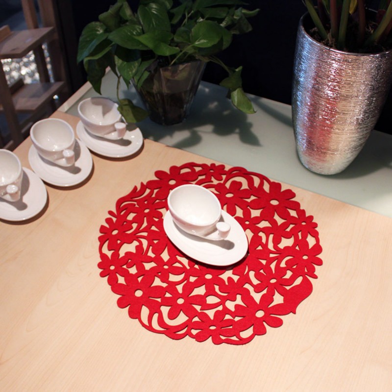 Felt Round Lace Flower Placemat Dinner Table Mat Heat Insulation Pad Multifunction Kitchen Tools